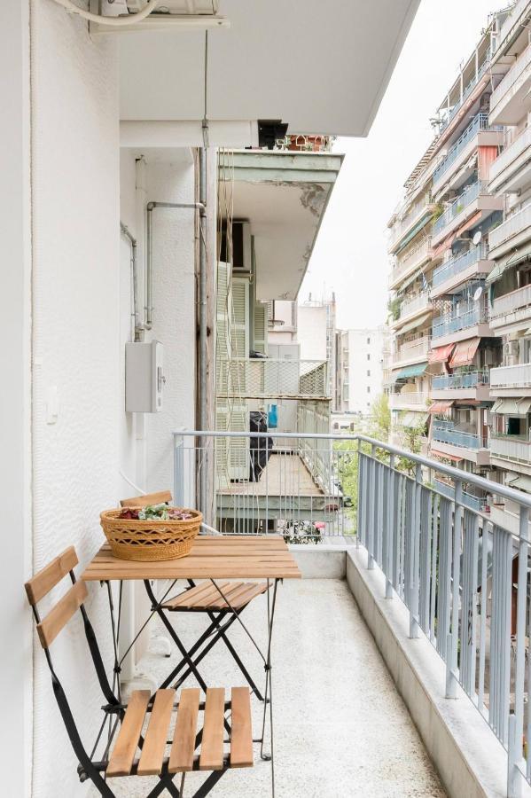 Nat'S Place An Exquisite Home Next To Metro Thessaloniki Exterior photo